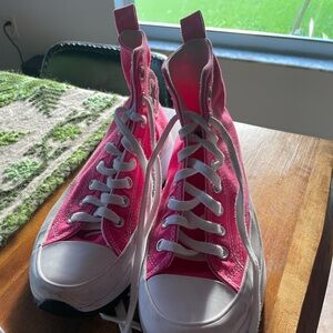 Pink Converse Run Star Hike high-top sneakers in size 8